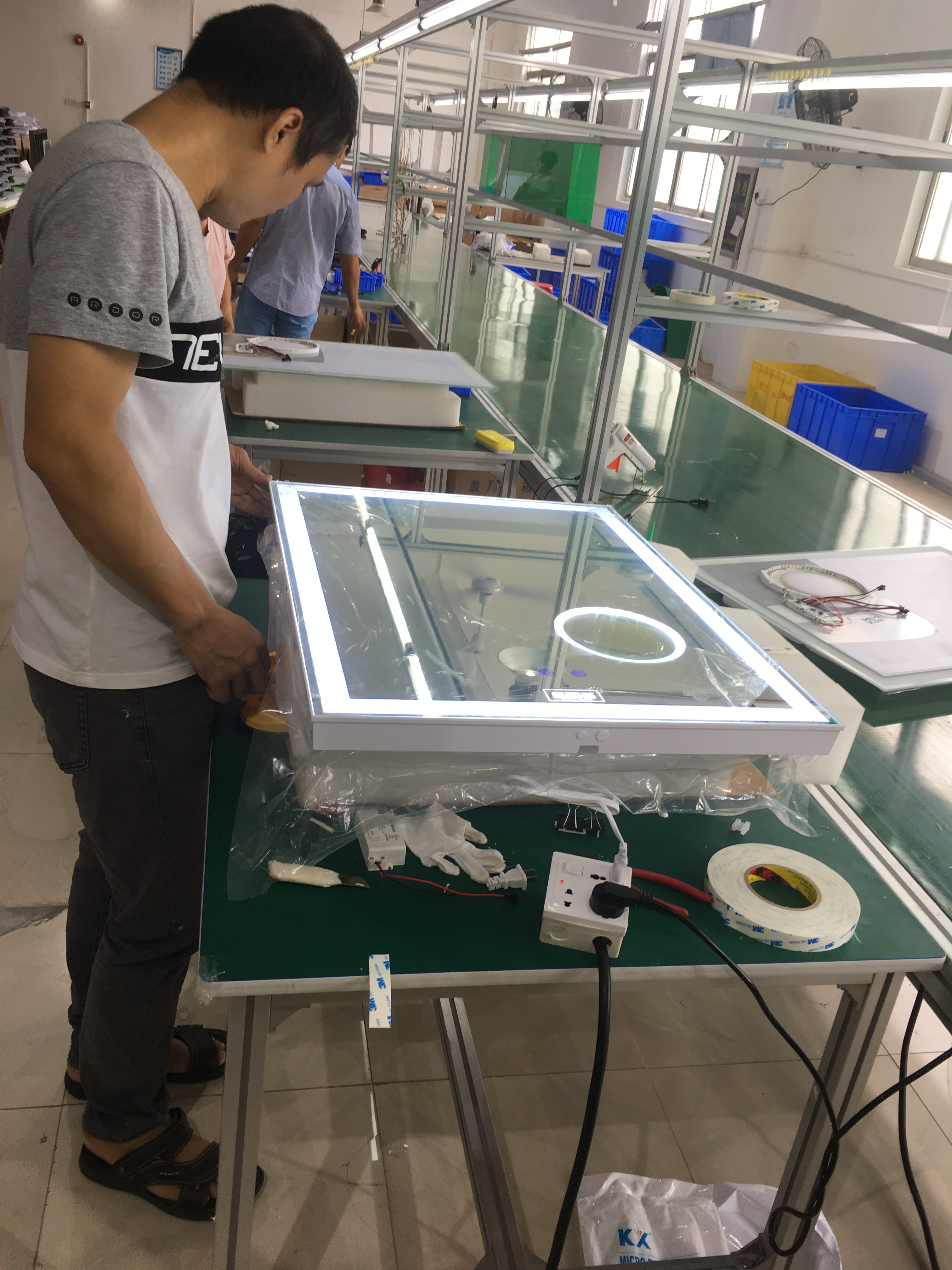 大牌鏡業-產品檢驗 大牌鏡業-產品檢驗